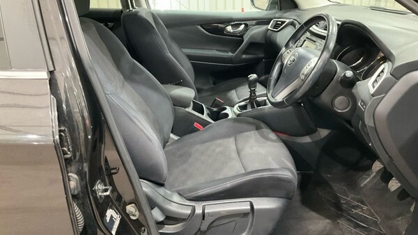 Used Nissan Qashqai 2016 for sale - 76323468: Photo 11