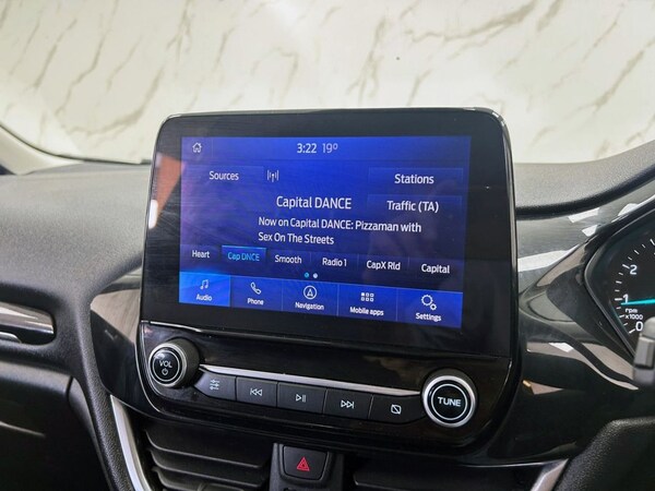 Used Ford Fiesta 2020 for sale - 75692752: Photo 16