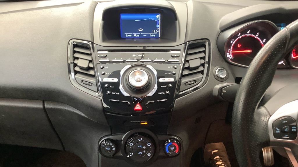 Used Ford Fiesta 2016 for sale - 77780029: Photo 10