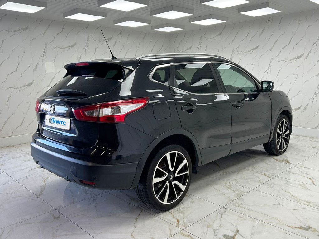 Used Nissan Qashqai 2017 for sale - 77211941: Photo 10