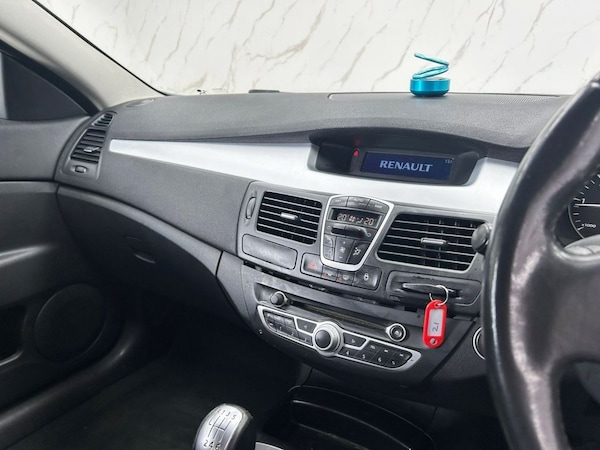 Used Renault Laguna 2009 for sale - 76029339: Photo 13