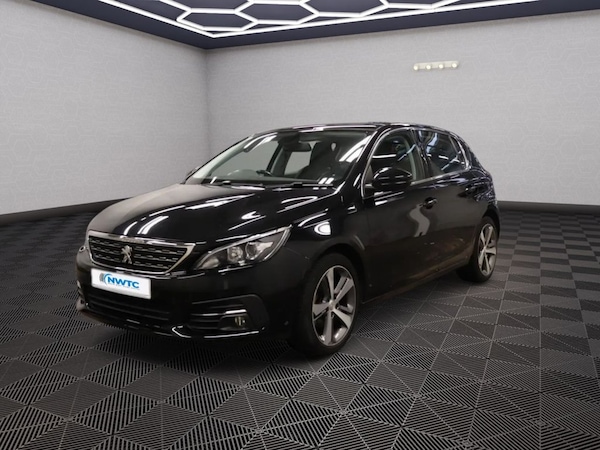 Used Peugeot 308 2018 for sale - 76333738: Photo 4