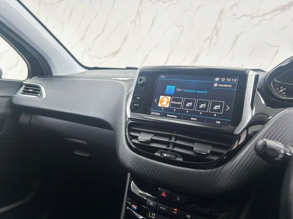 Used Peugeot 208 2019 for sale - 75397198: Photo 14