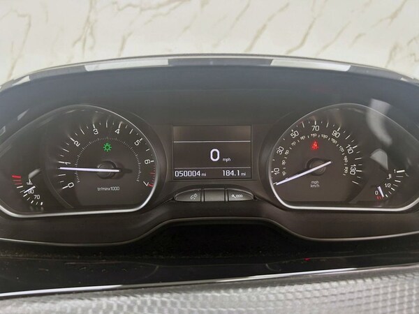 Used Peugeot 208 2019 for sale - 75397198: Photo 15