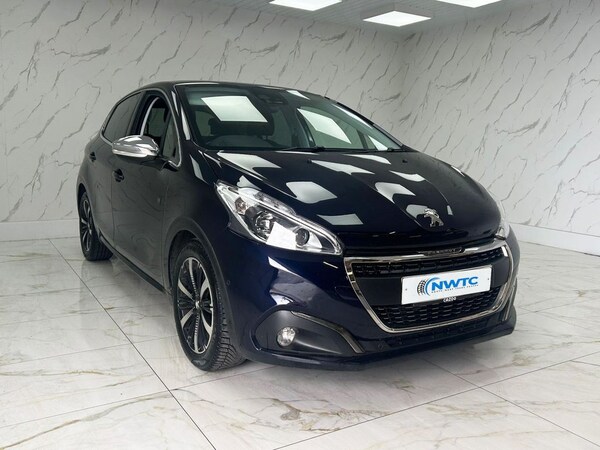 Used Peugeot 208 2019 for sale - 75397198: Photo 2