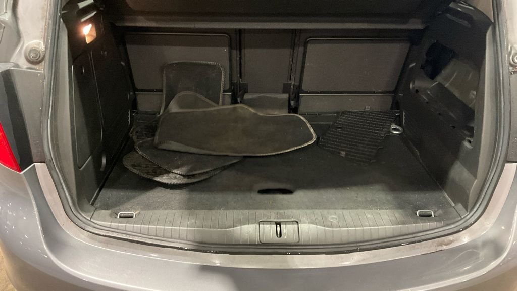 Used Vauxhall Meriva 2015 for sale - 76655272: Photo 12