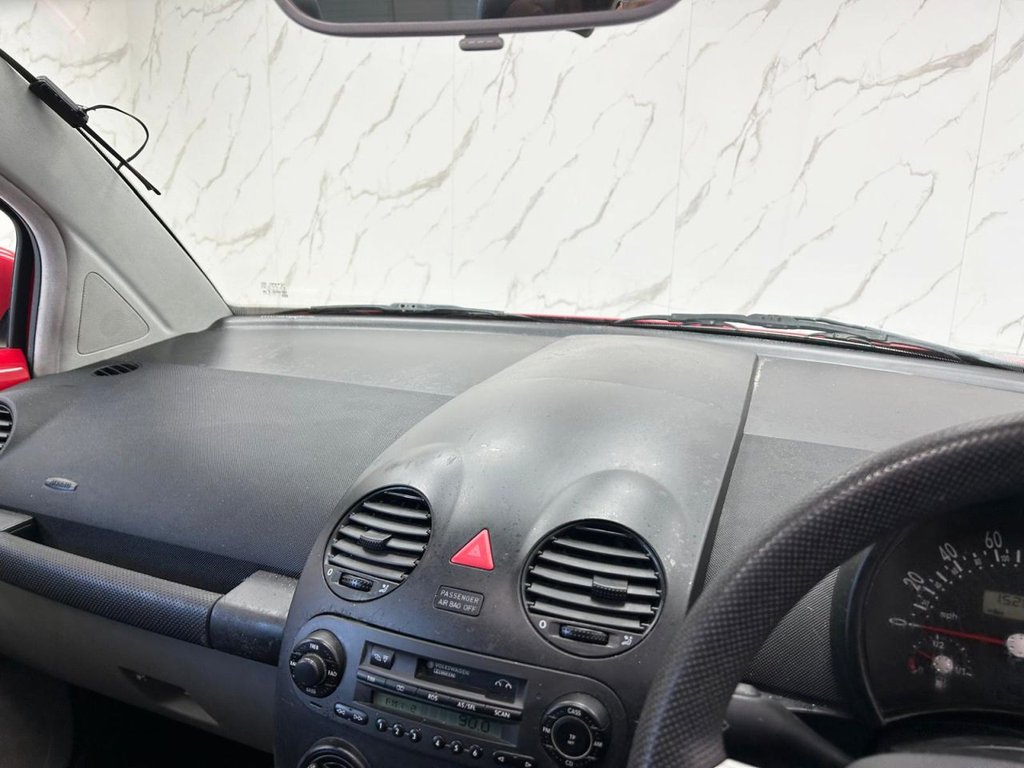 Used Volkswagen Beetle 2004 for sale - 76900565: Photo 15