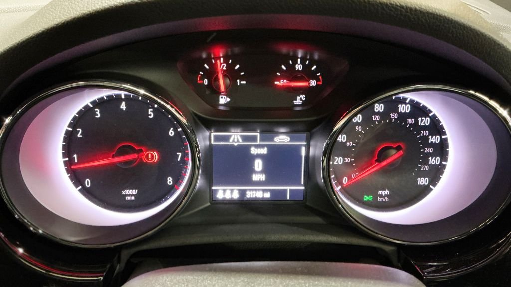 Used Vauxhall Astra 2017 for sale - 77806511: Photo 11