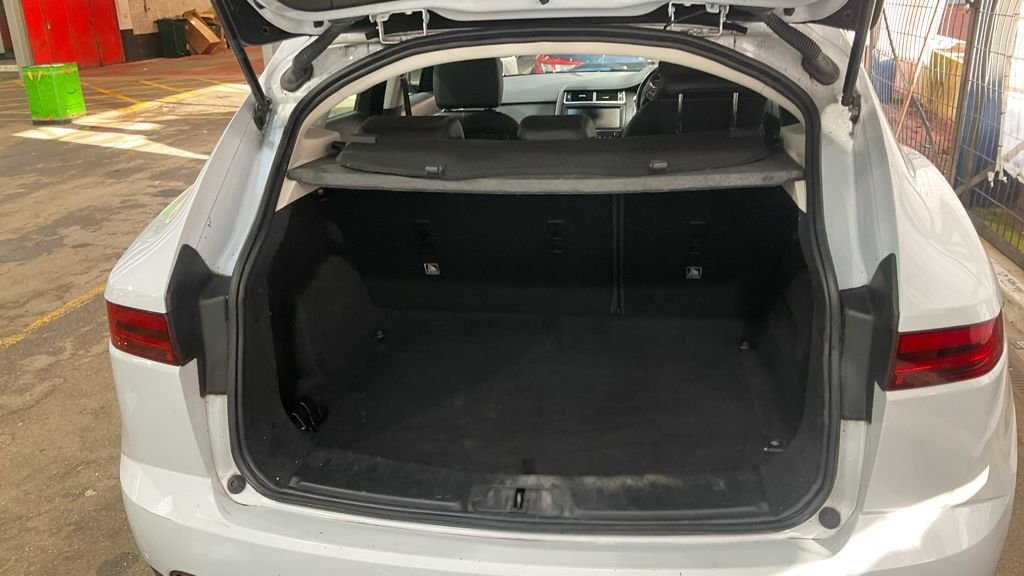 Used Jaguar E-Pace 2018 for sale - 77288245: Photo 13