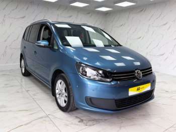 Used Volkswagen Touran 2014 for sale - 74647858: Photo