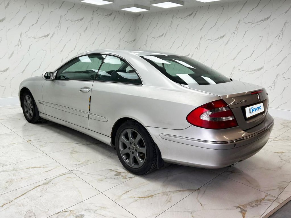 Used Mercedes-Benz CLK 2003 for sale - 77499495: Photo 7