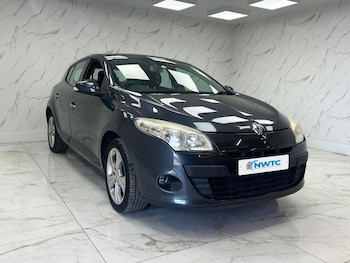 Used Renault Megane 2010 for sale - 75685225: Photo