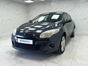 Used Renault Megane 2010 for sale - 75685225: Photo