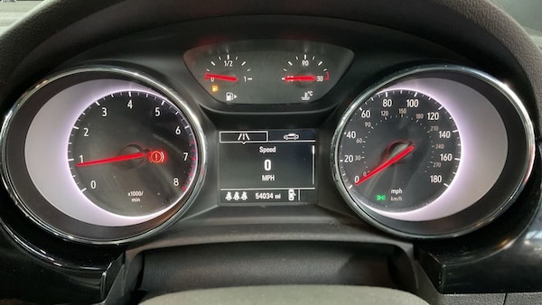 Used Vauxhall Astra 2017 for sale - 76313066: Photo 9