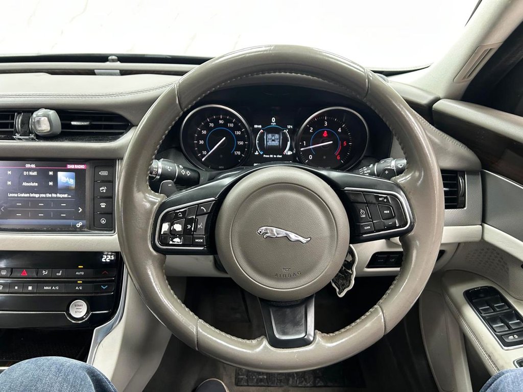 Used Jaguar XF 2015 for sale - 77667803: Photo 18