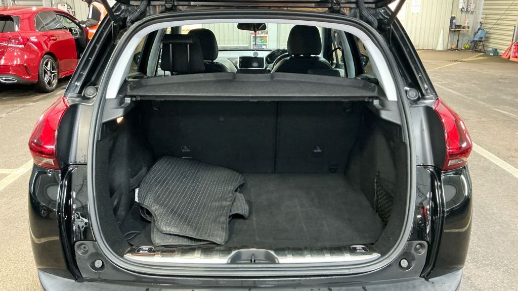 Used Peugeot 2008 2019 for sale - 77436764: Photo 14