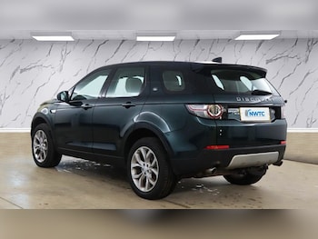 Used Land Rover Discovery Sport 2017 for sale - 76654926: Photo