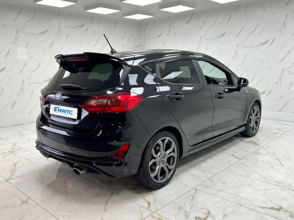 Used Ford Fiesta 2017 for sale - 76591116: Photo 10