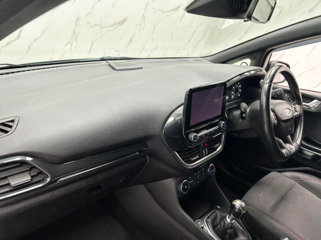 Used Ford Fiesta 2017 for sale - 76591116: Photo 13