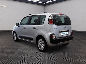 Used Citroen C3 Picasso 2015 for sale - 75585548: Photo