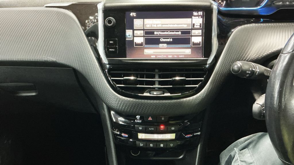 Used Peugeot 2008 2016 for sale - 77369693: Photo 9