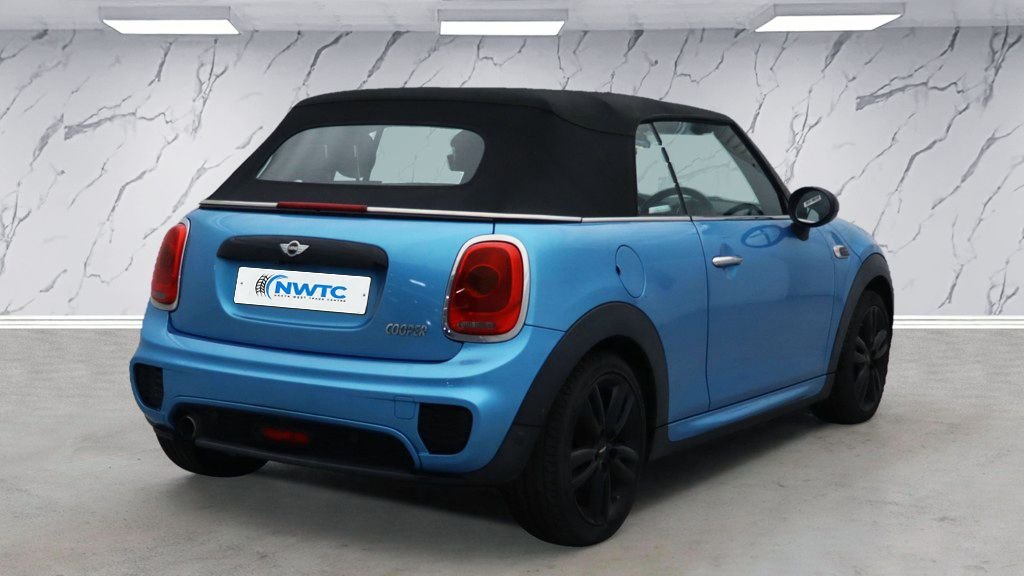 Used MINI Convertible 2018 for sale - 76821077: Photo 5