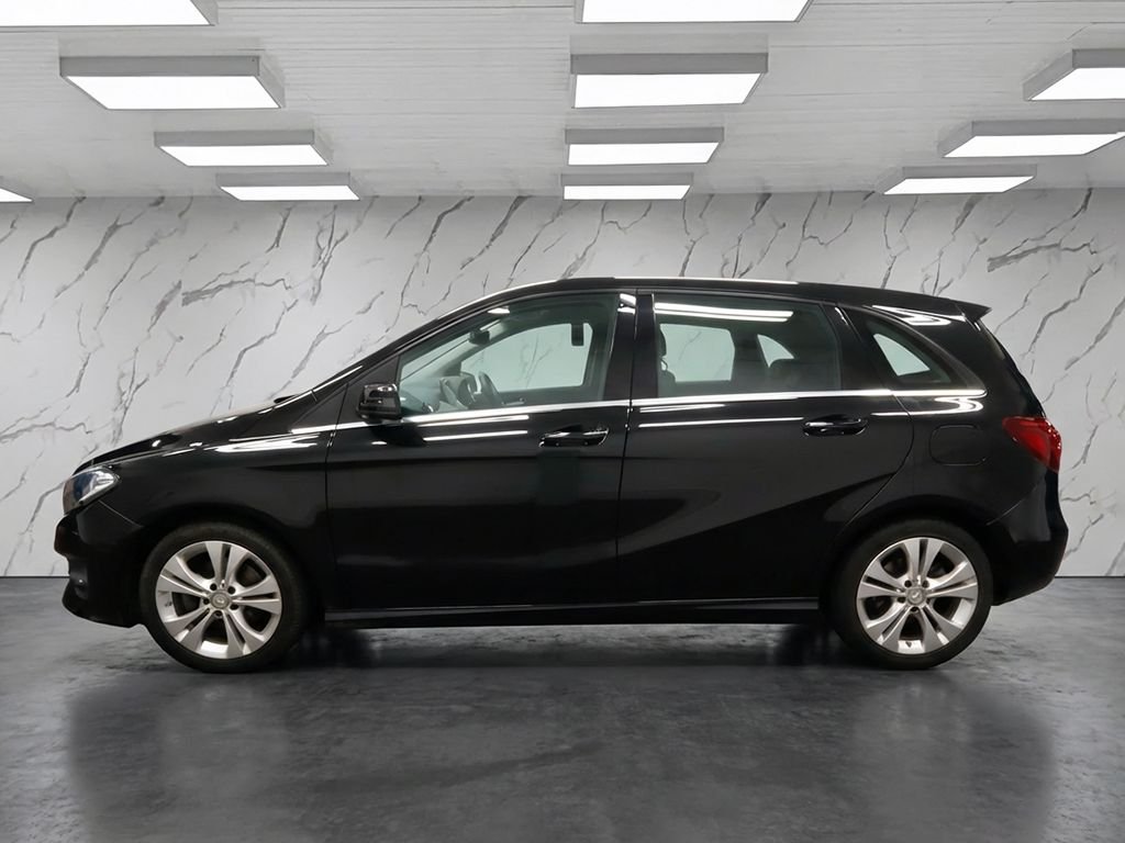 Used Mercedes-Benz B Class 2015 for sale - 77302665: Photo 8