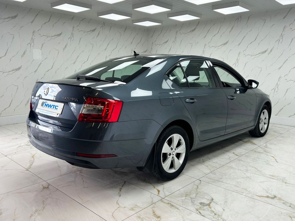Used Skoda Octavia 2020 for sale - 76698066: Photo 11