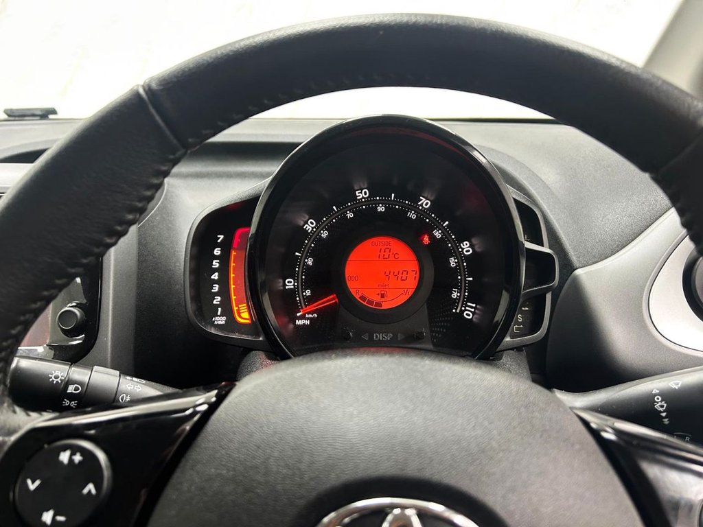 Used Toyota AYGO 2019 for sale - 77384111: Photo 18