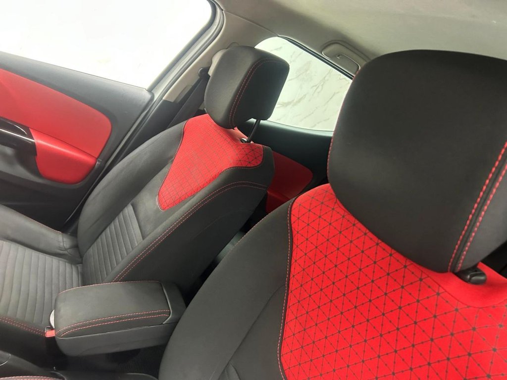 Used Renault Clio 2014 for sale - 76686186: Photo 11