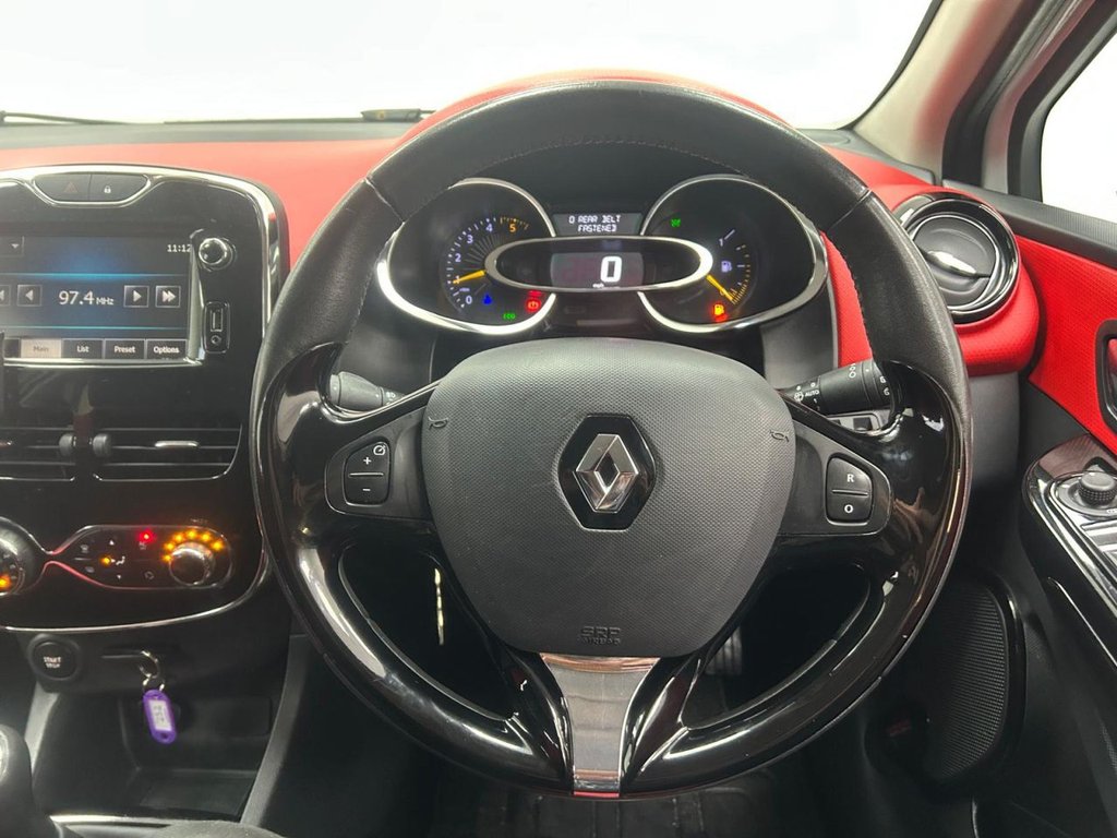 Used Renault Clio 2014 for sale - 76686186: Photo 17