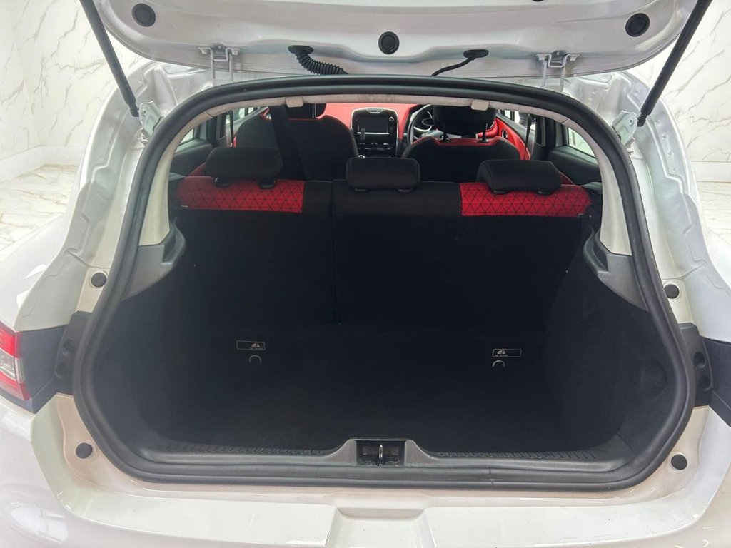 Used Renault Clio 2014 for sale - 76686186: Photo 18