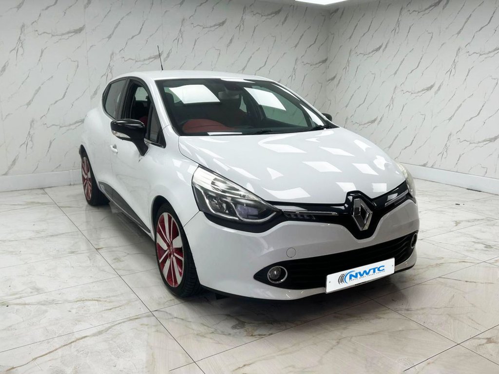 Used Renault Clio 2014 for sale - 76686186: Photo 2