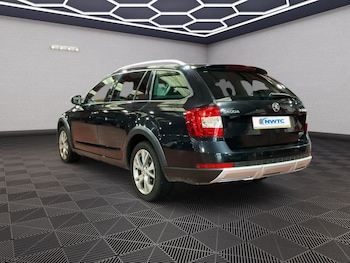 Used Skoda Octavia 2016 for sale - 76173072: Photo