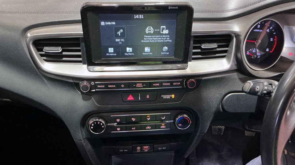 Used Kia Ceed 2019 for sale - 76333740: Photo 10