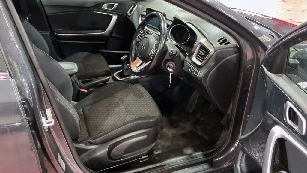 Used Kia Ceed 2019 for sale - 76333740: Photo 11