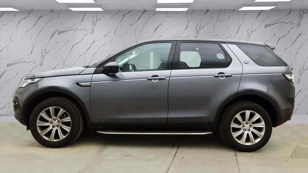 Used Land Rover Discovery Sport 2016 for sale - 77593972: Photo 6