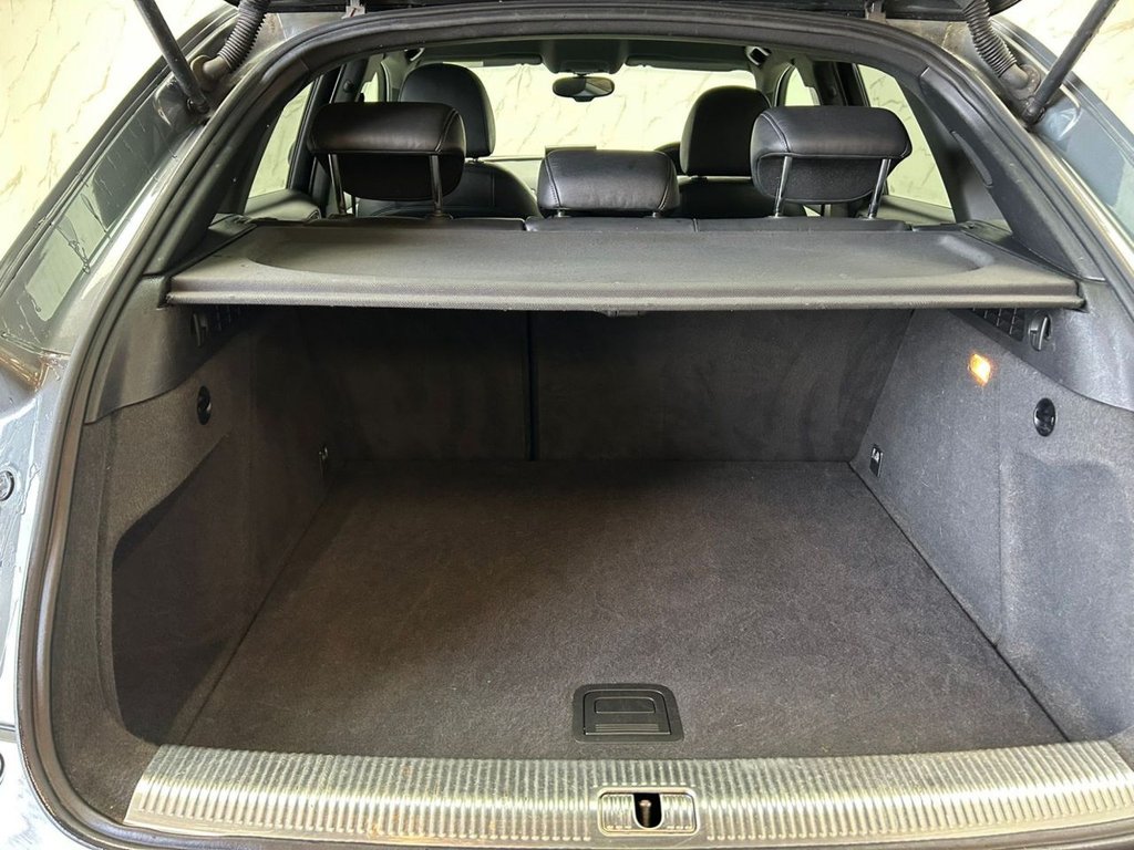 Used Audi Q3 2012 for sale - 76820635: Photo 19