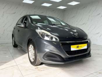 Used Peugeot 208 2016 for sale - 74647890: Photo