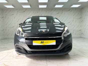 Used Peugeot 208 2016 for sale - 74647890: Photo