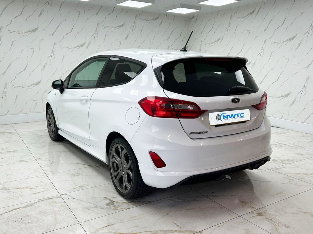 Used Ford Fiesta 2018 for sale - 77121695: Photo 9