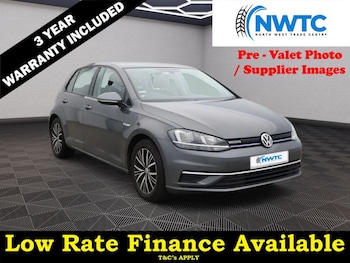 Used Volkswagen Golf 2018 for sale - 75642412: Photo