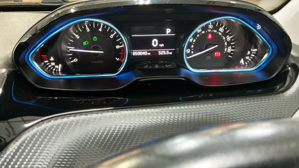 Used Peugeot 2008 2019 for sale - 77654860: Photo 10