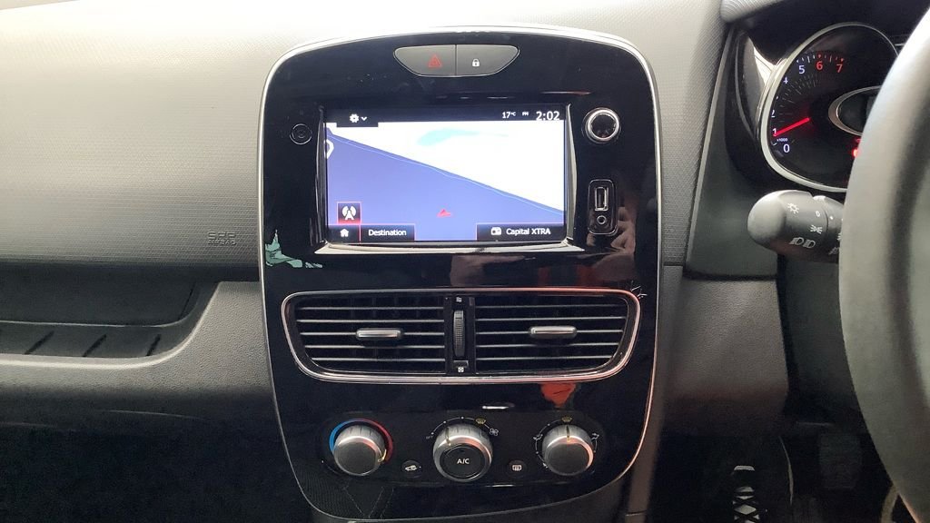 Used Renault Clio 2019 for sale - 77806499: Photo 10