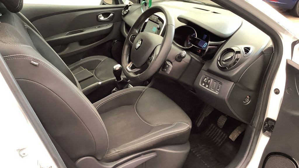 Used Renault Clio 2019 for sale - 77806499: Photo 12