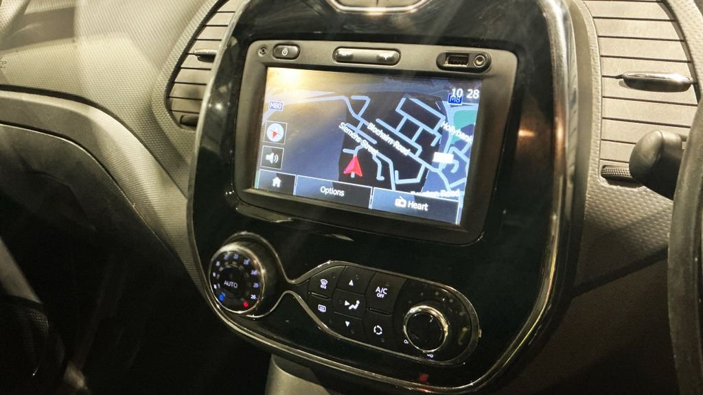 Used Renault Captur 2015 for sale - 77383979: Photo 10