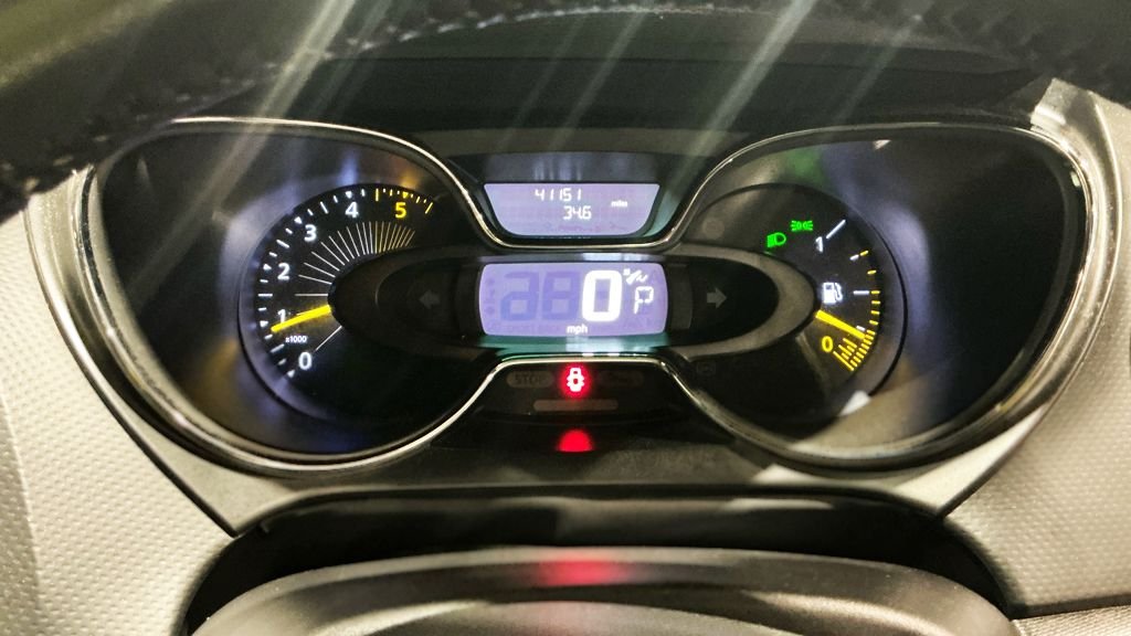 Used Renault Captur 2015 for sale - 77383979: Photo 11