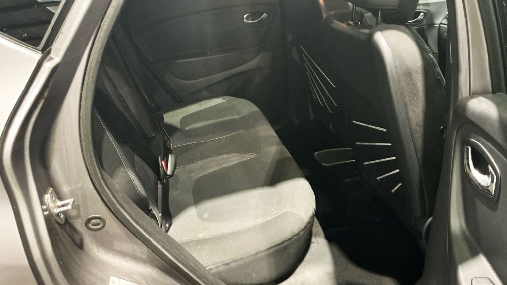 Used Renault Captur 2015 for sale - 77383979: Photo 13