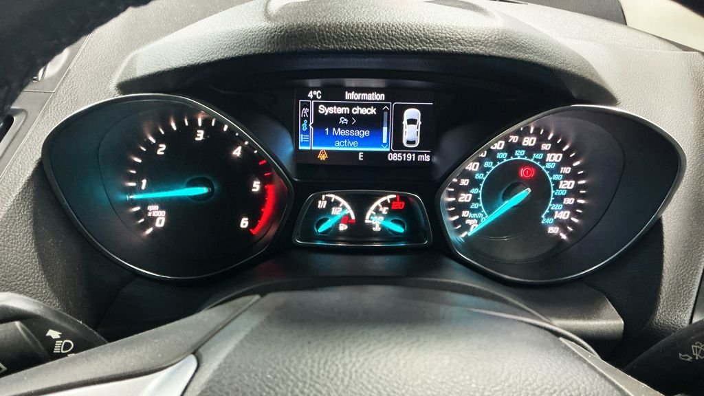 Used Ford Kuga 2016 for sale - 76654929: Photo 9