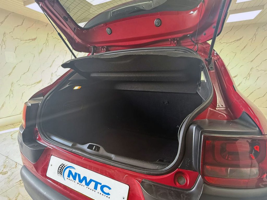 Used Citroen C4 Cactus 2016 for sale - 77667709: Photo 22